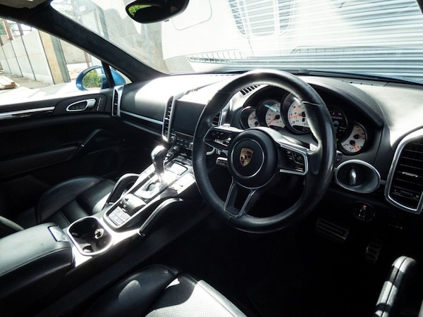 Used Porsche Cayenne 2017 for sale - 68190839: Photo 31
