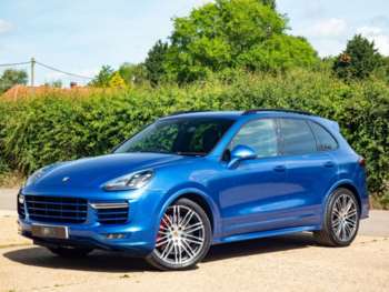 Used Porsche Cayenne 2017 for sale - 68190839: Photo
