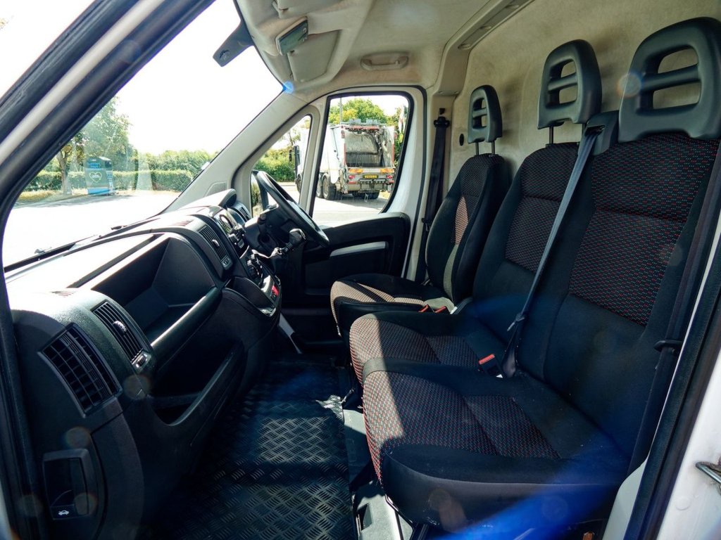 Vehicle 29