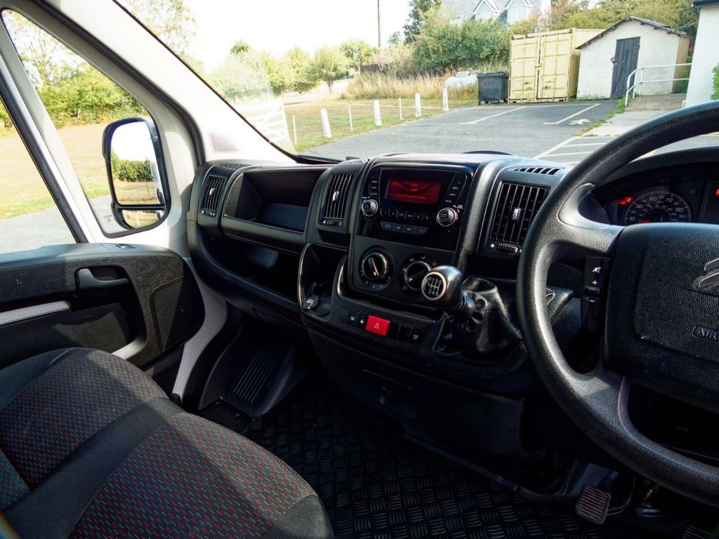 Vehicle 33