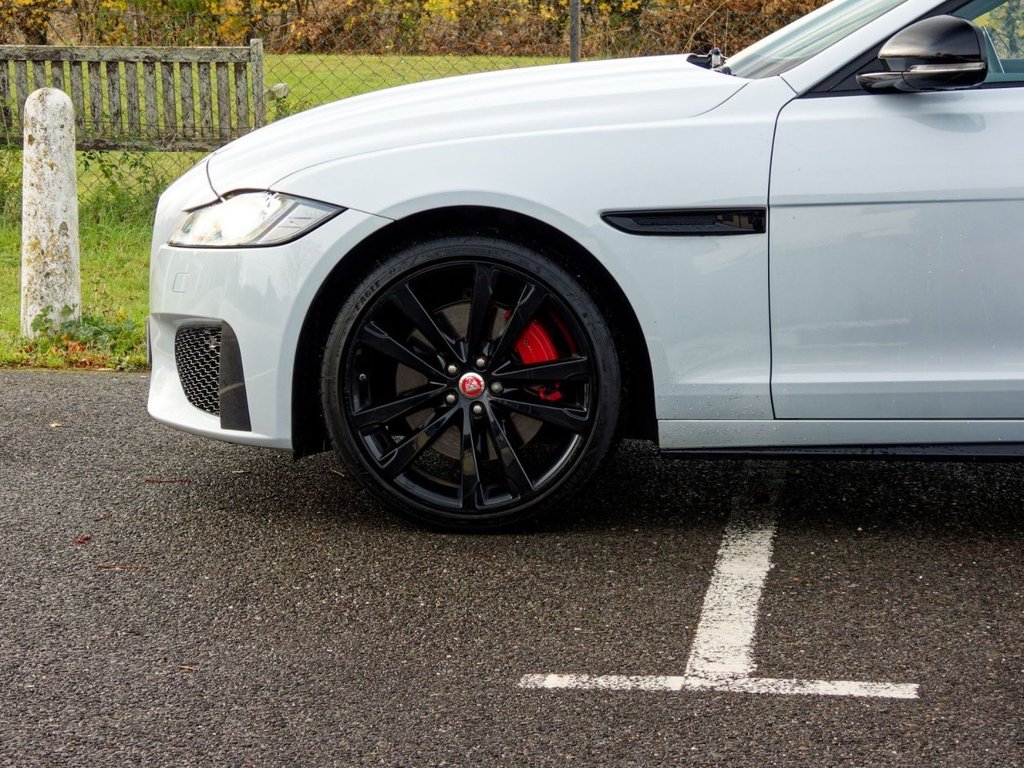 Used Jaguar XF 2016 for sale - 76496437: Photo 13