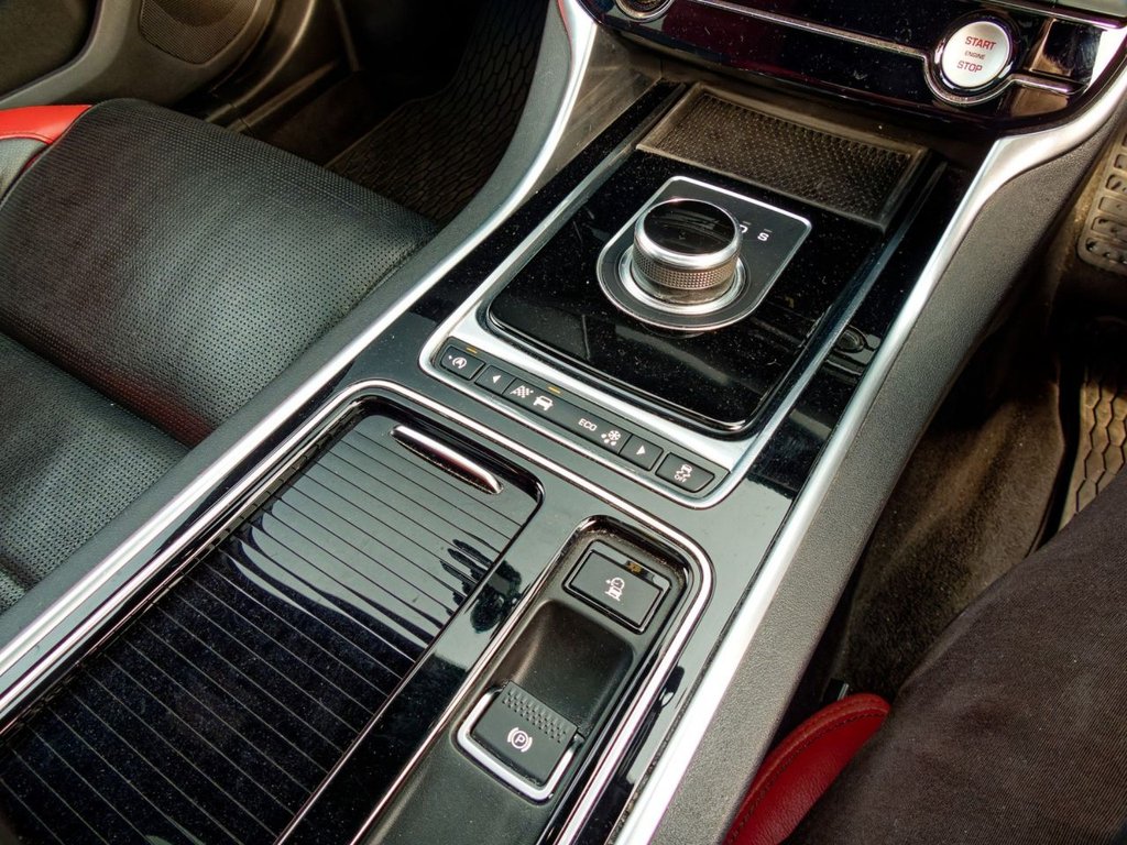 Used Jaguar XF 2016 for sale - 76496437: Photo 44