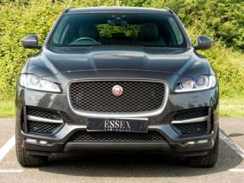 Used Jaguar F-Pace 2019 for sale - 74904748: Photo