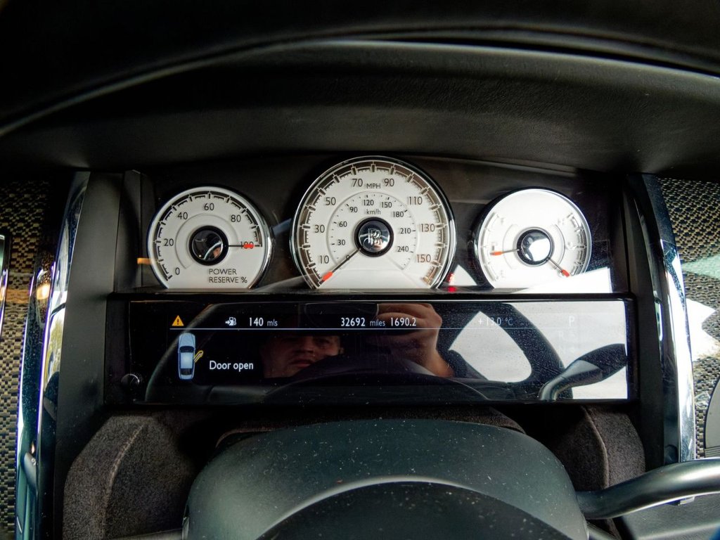 Used Rolls-Royce Wraith 2017 for sale - 76323393: Photo 40