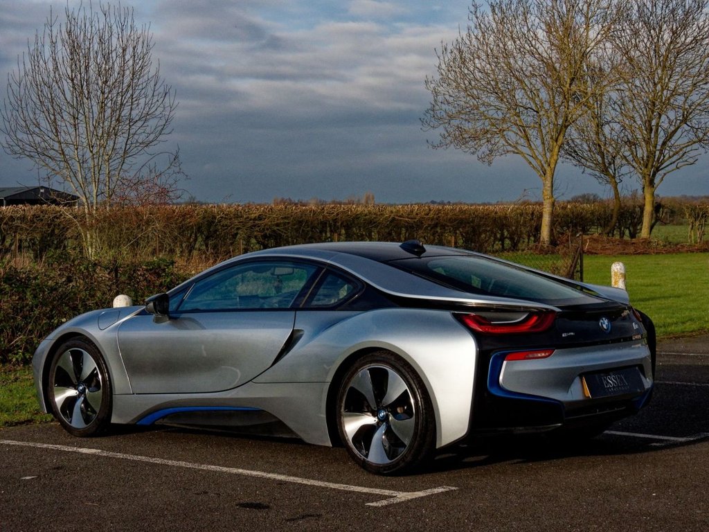 Used BMW i8 2015 for sale - 76923805: Photo 12