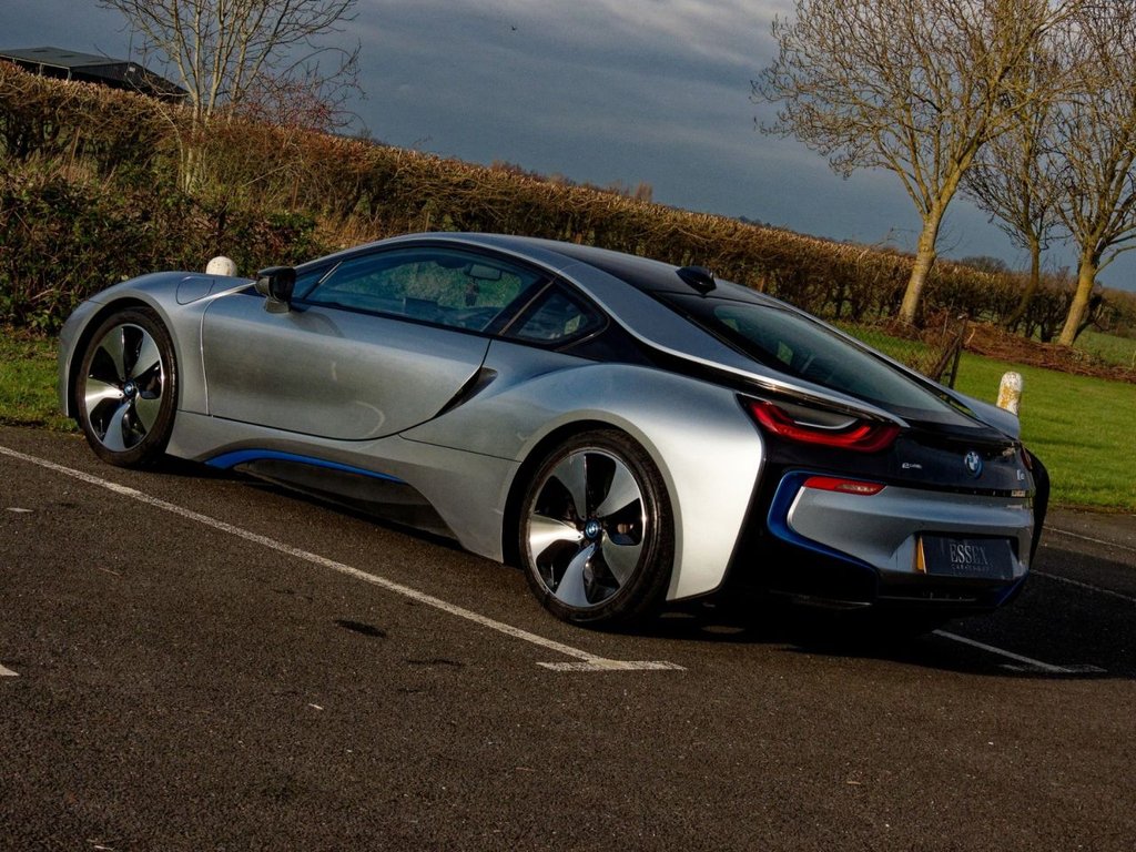 Used BMW i8 2015 for sale - 76923805: Photo 13