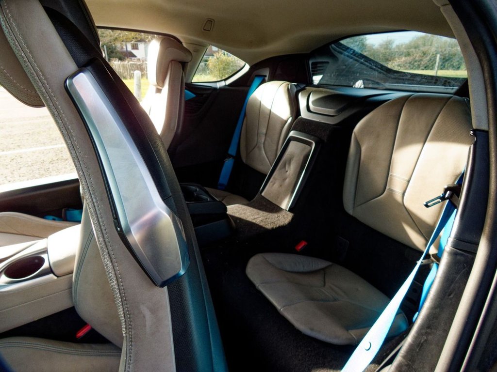 Used BMW i8 2015 for sale - 76923805: Photo 30