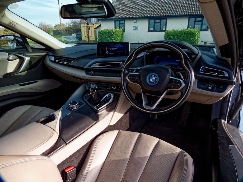 Used BMW i8 2015 for sale - 76923805: Photo 32