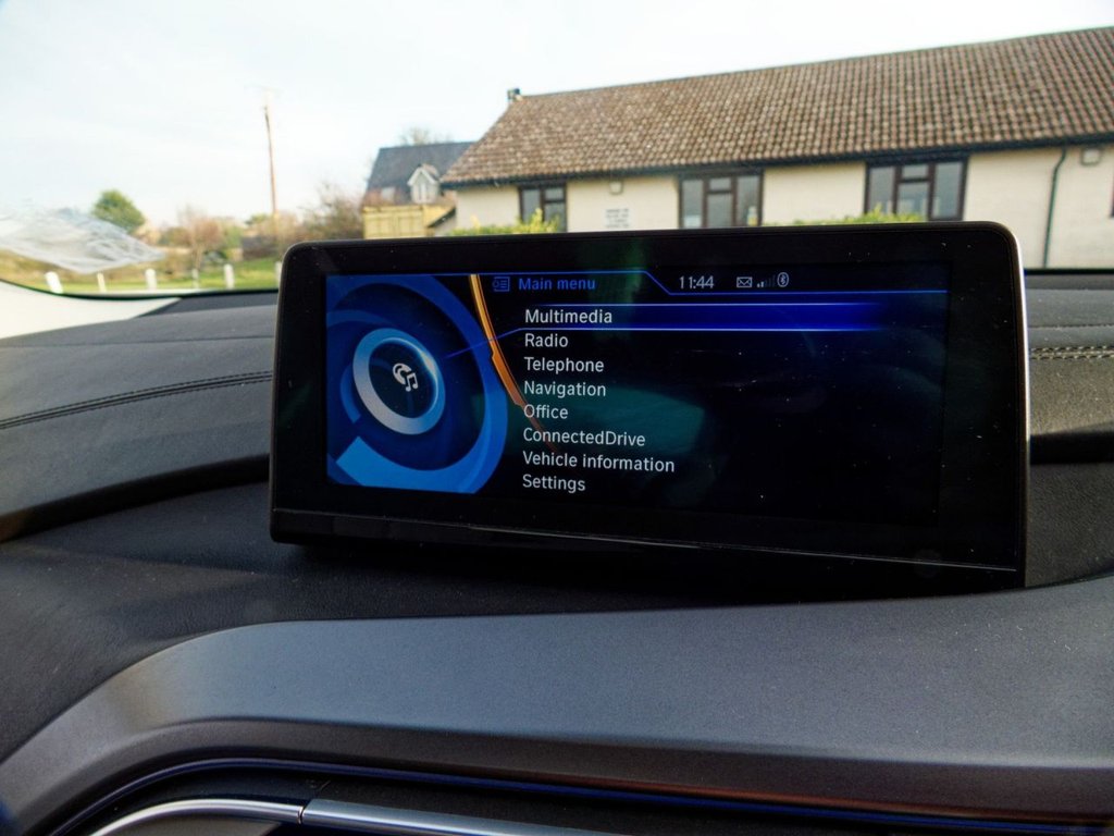 Used BMW i8 2015 for sale - 76923805: Photo 38