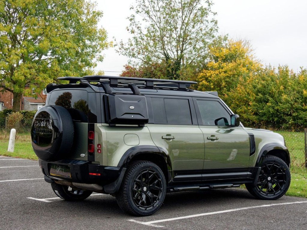 Used Land Rover Defender 2022 for sale - 76210741: Photo 10