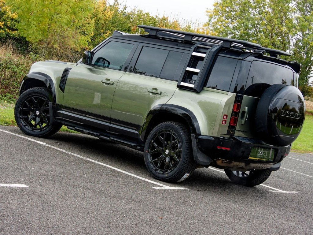 Used Land Rover Defender 2022 for sale - 76210741: Photo 13