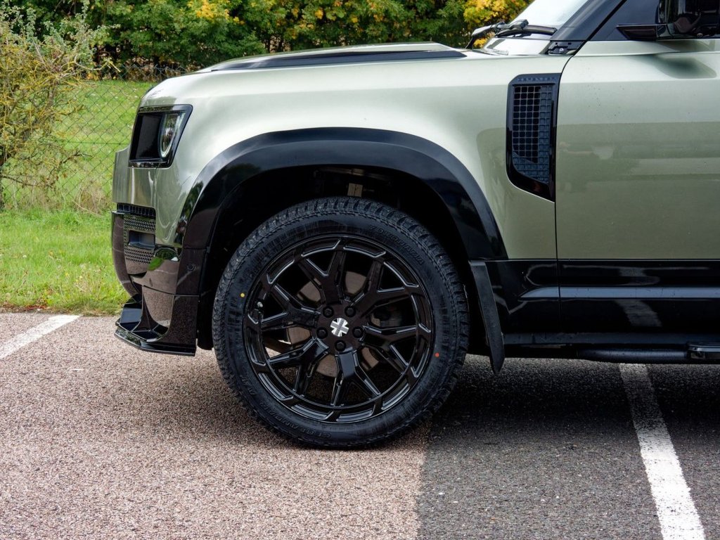 Used Land Rover Defender 2022 for sale - 76210741: Photo 20