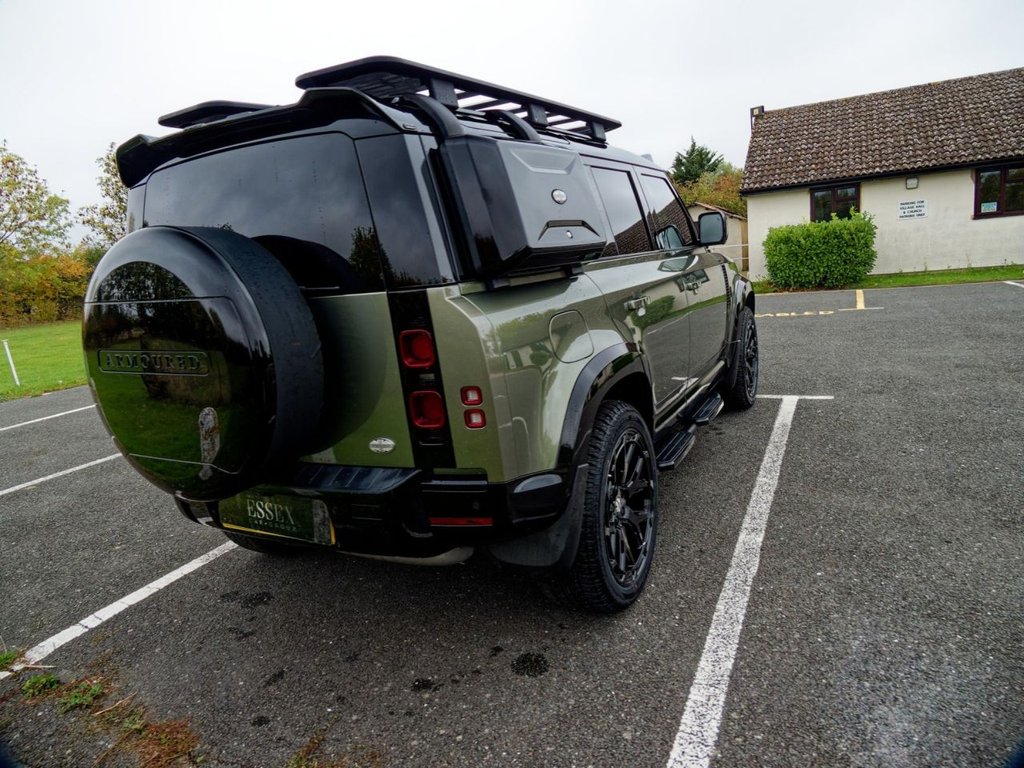 Used Land Rover Defender 2022 for sale - 76210741: Photo 29