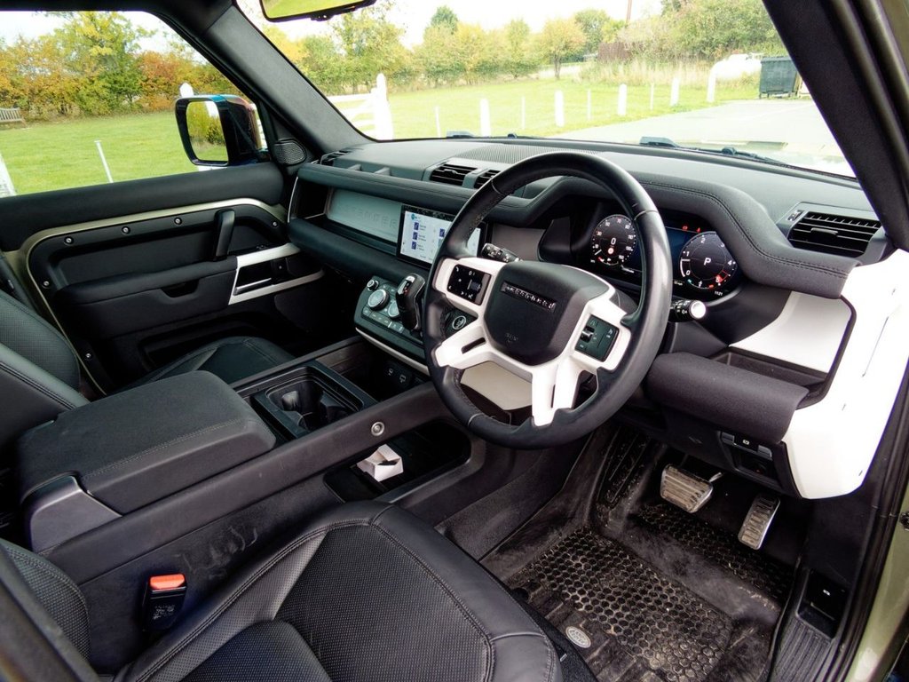 Used Land Rover Defender 2022 for sale - 76210741: Photo 39