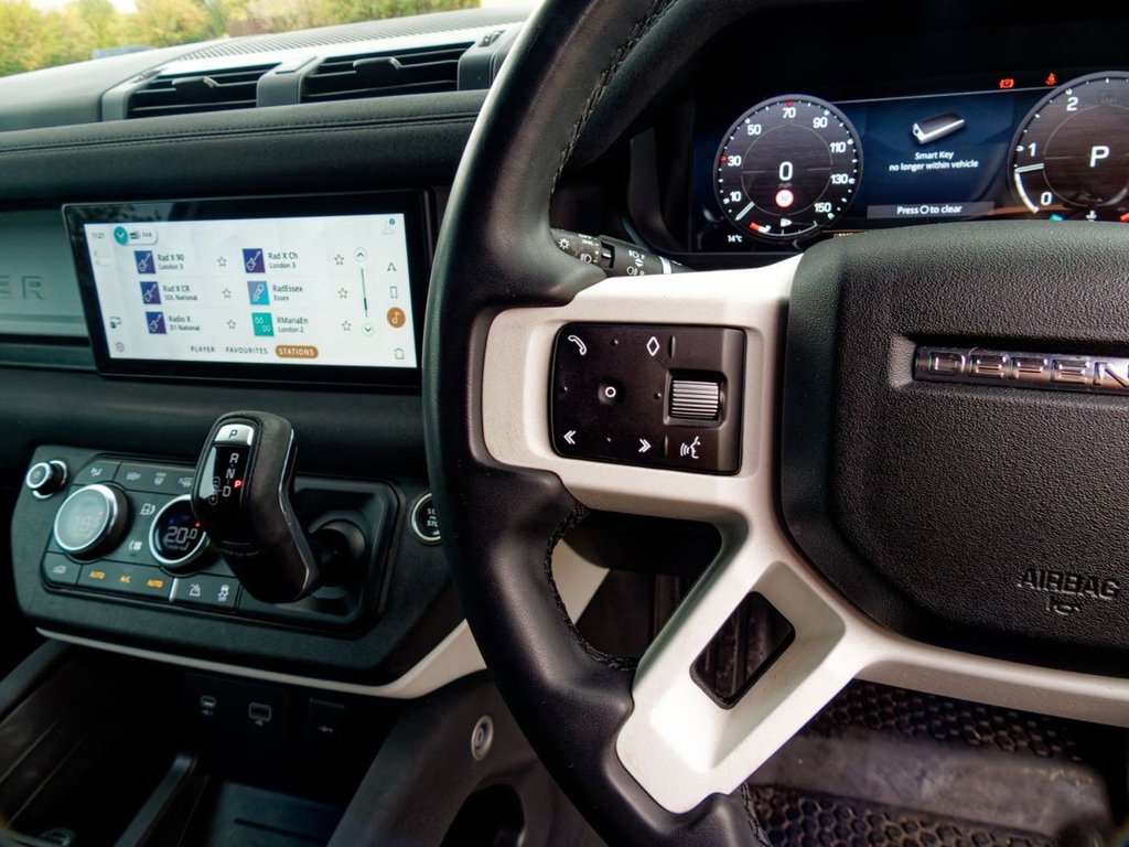 Used Land Rover Defender 2022 for sale - 76210741: Photo 41