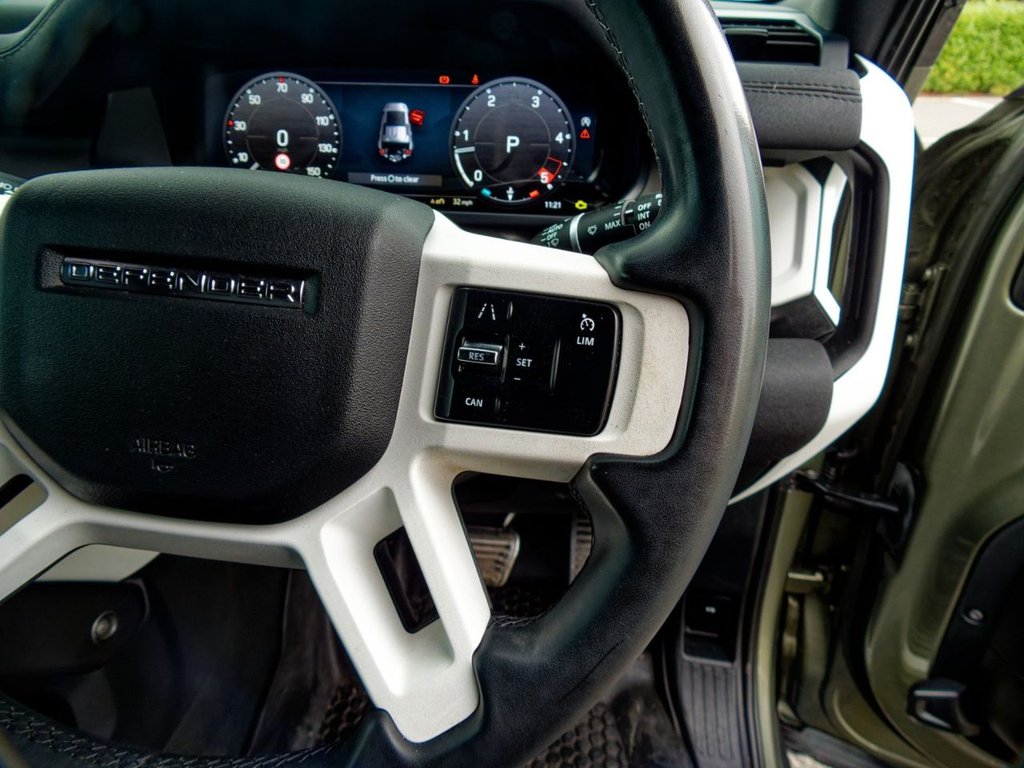Used Land Rover Defender 2022 for sale - 76210741: Photo 42