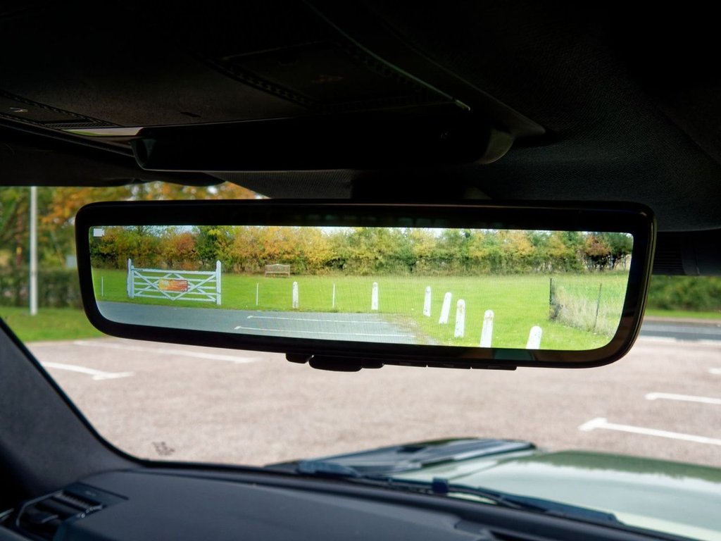 Used Land Rover Defender 2022 for sale - 76210741: Photo 48