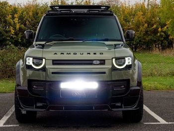 Used Land Rover Defender 2022 for sale - 76210741: Photo 4
