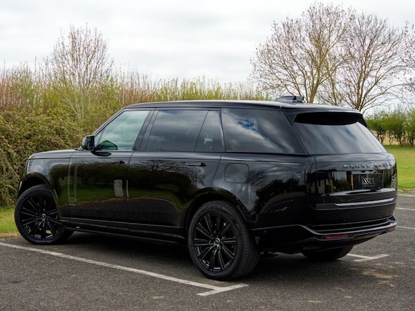 Used Land Rover Range Rover 2024 for sale - 74318922: Photo 11