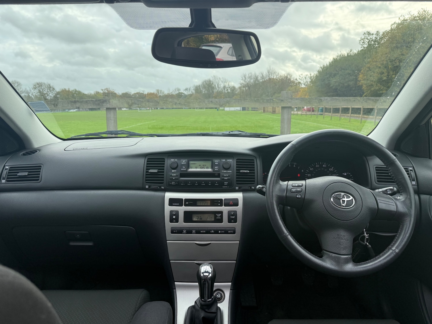 Used Toyota Corolla 2004 for sale - 76429535: Photo 17