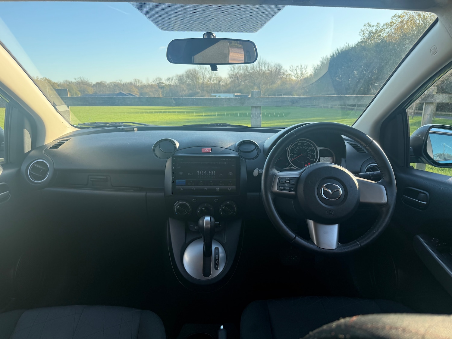 Used Mazda Mazda2 2014 for sale - 76653946: Photo 15