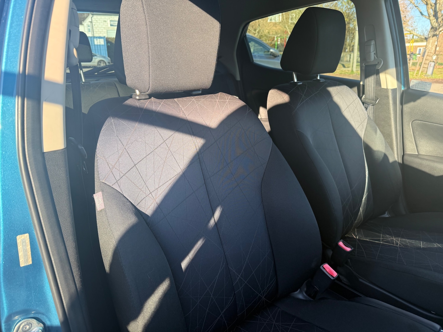 Used Mazda Mazda2 2014 for sale - 76653946: Photo 17