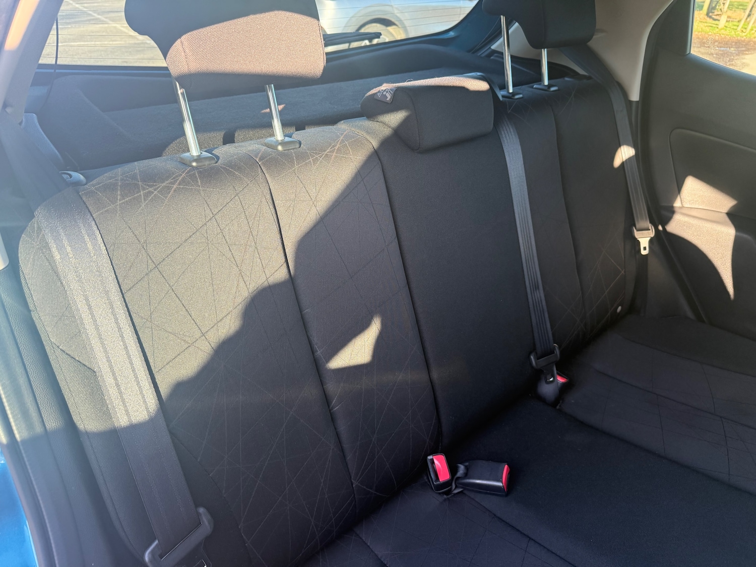 Used Mazda Mazda2 2014 for sale - 76653946: Photo 18