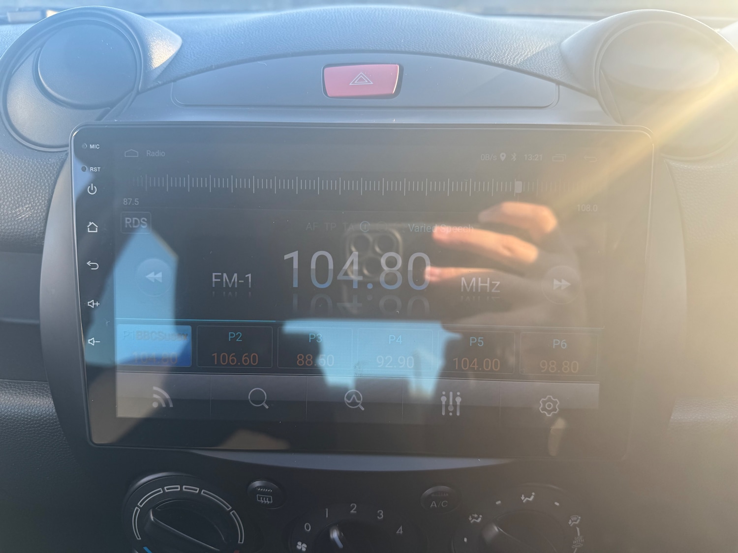 Used Mazda Mazda2 2014 for sale - 76653946: Photo 22