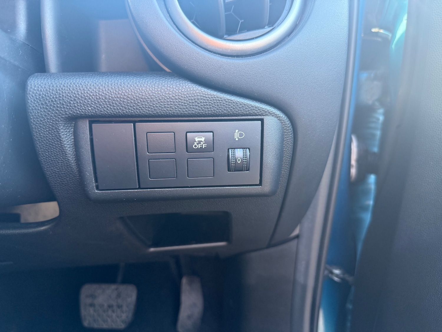 Used Mazda Mazda2 2014 for sale - 76653946: Photo 33