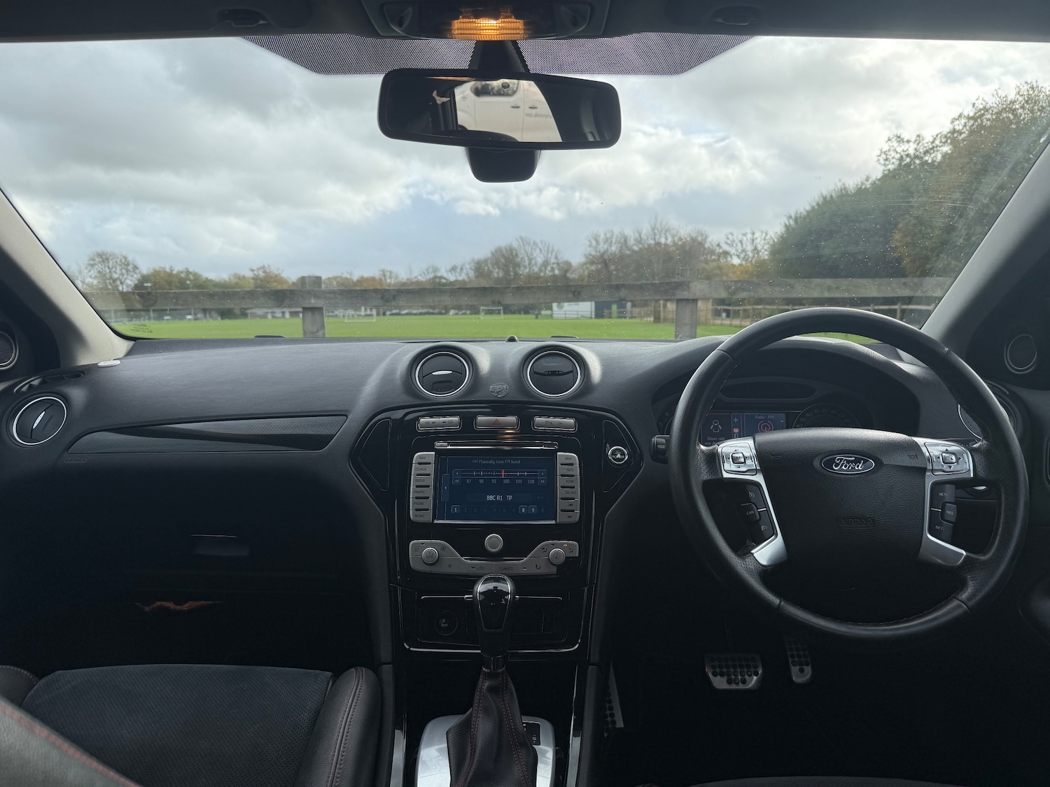 Used Ford Mondeo 2010 for sale - 76453677: Photo 17