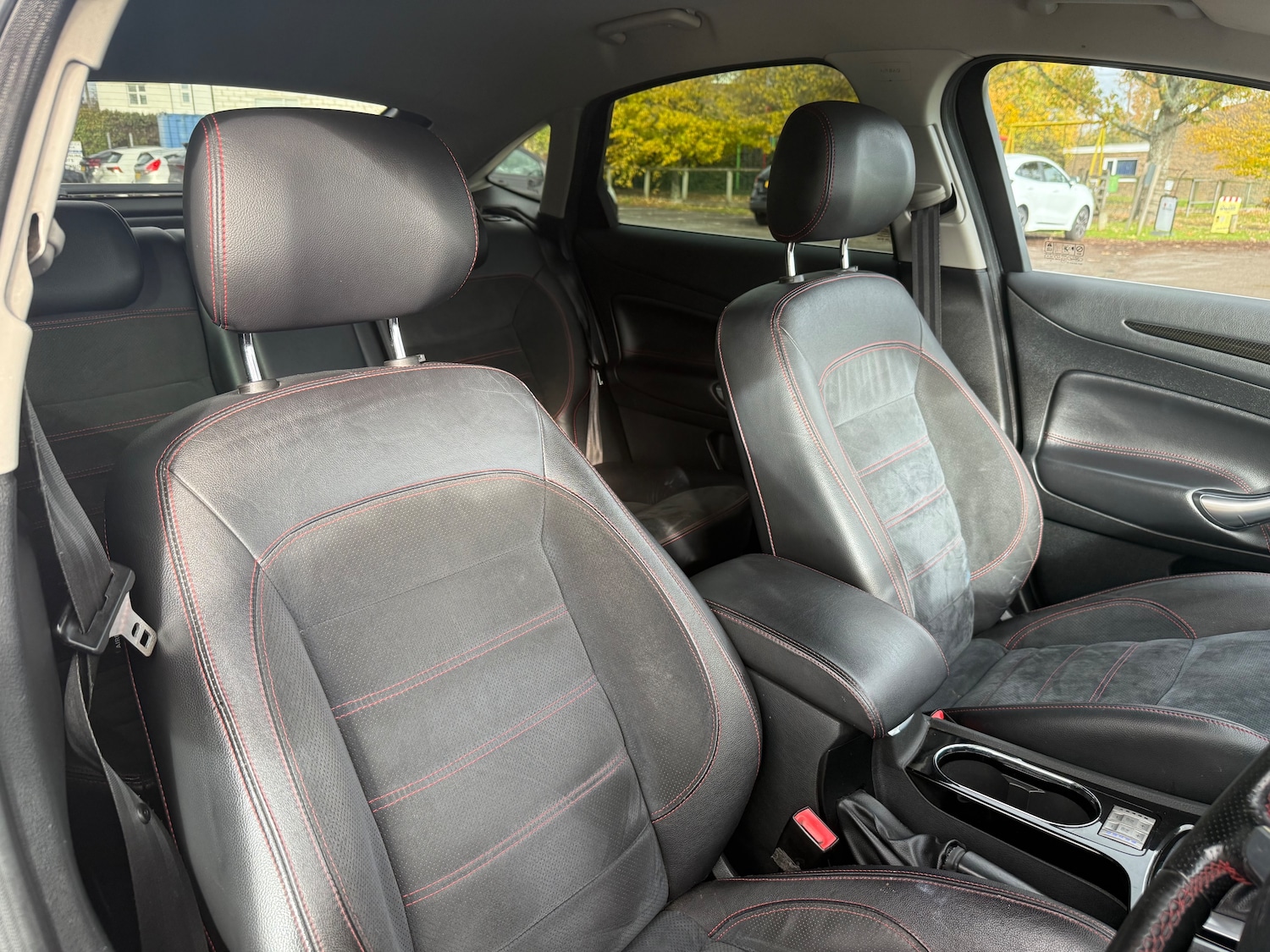 Used Ford Mondeo 2010 for sale - 76453677: Photo 20