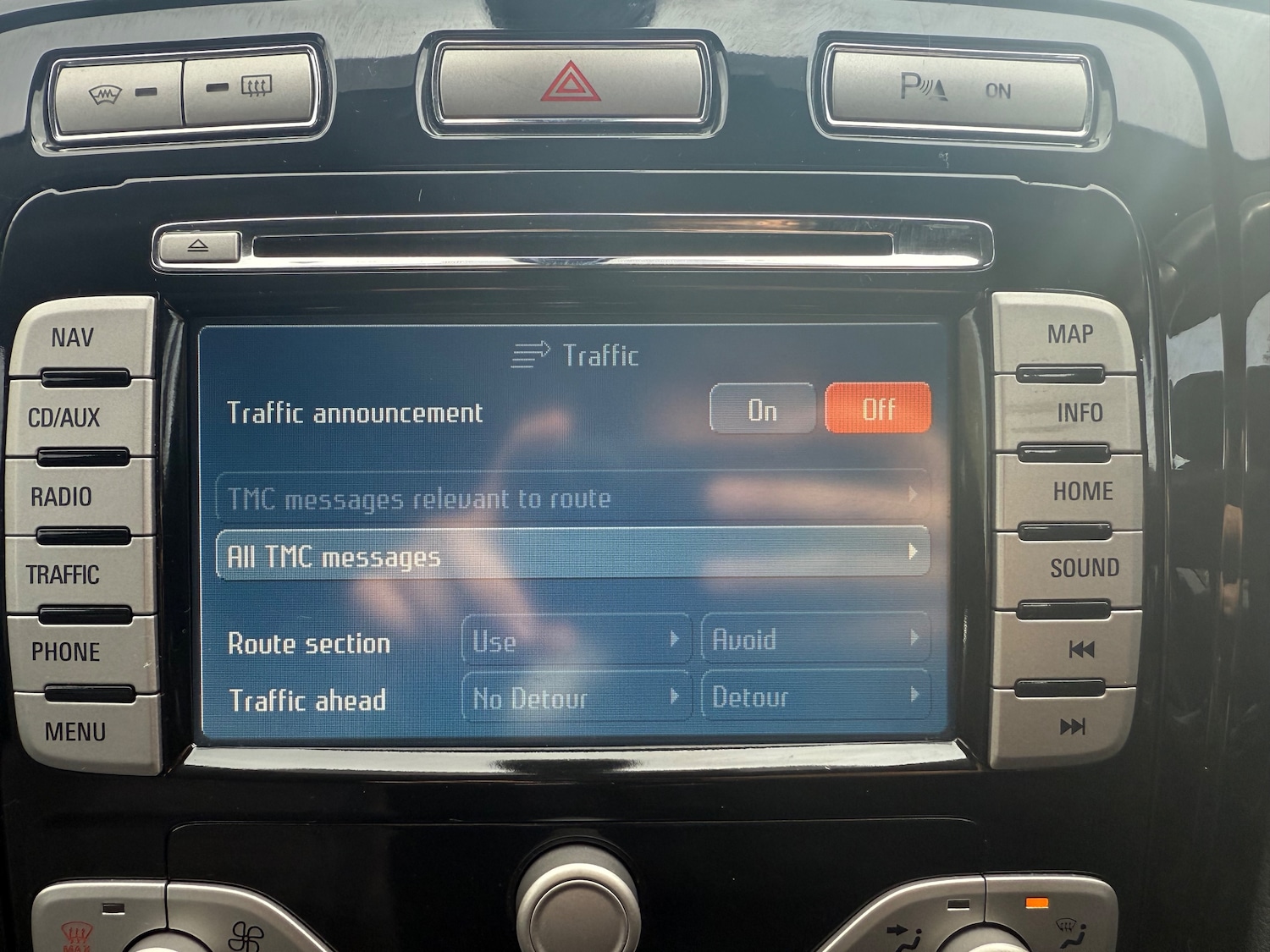 Used Ford Mondeo 2010 for sale - 76453677: Photo 33