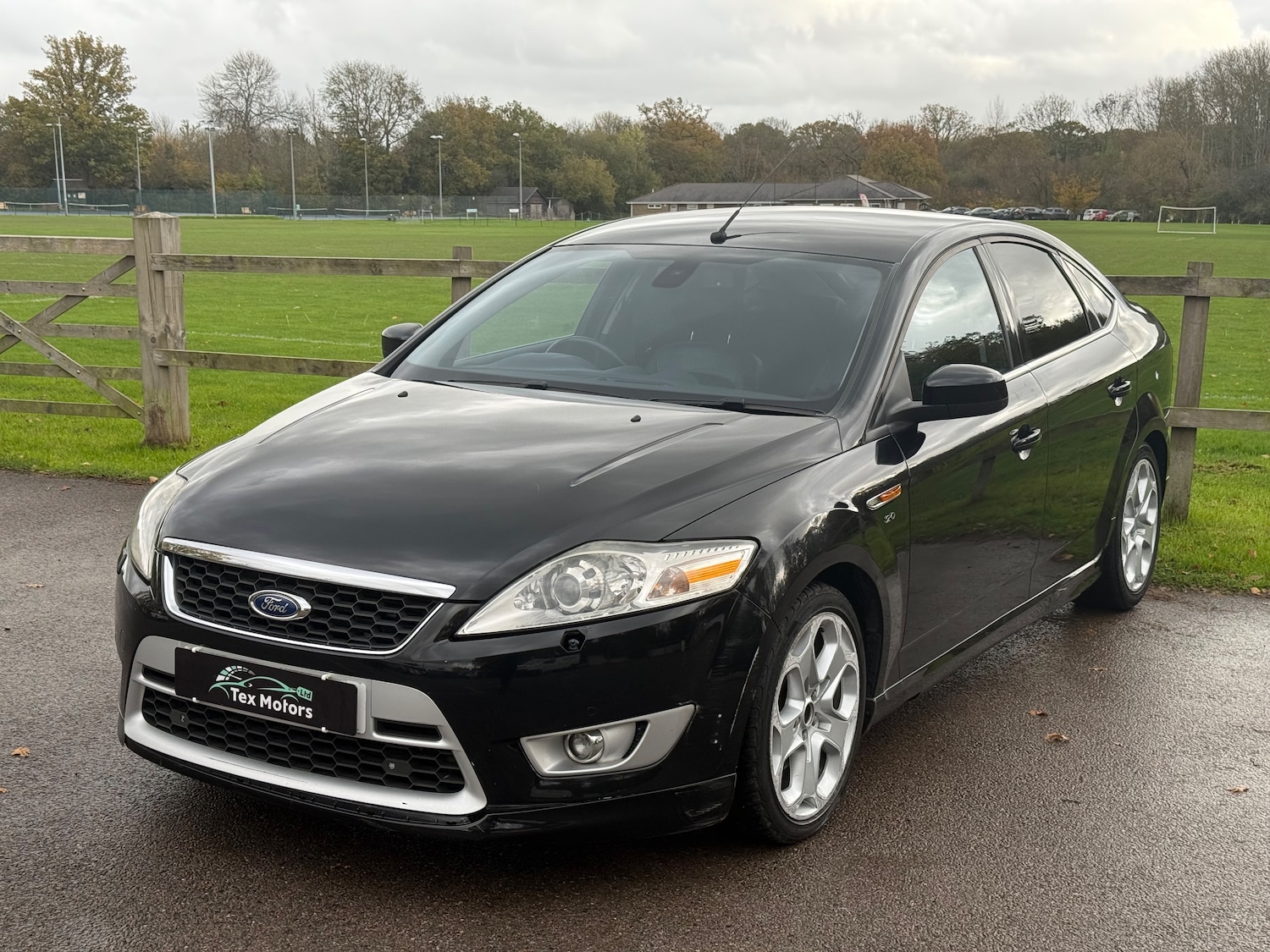 Used Ford Mondeo 2010 for sale - 76453677: Photo 8