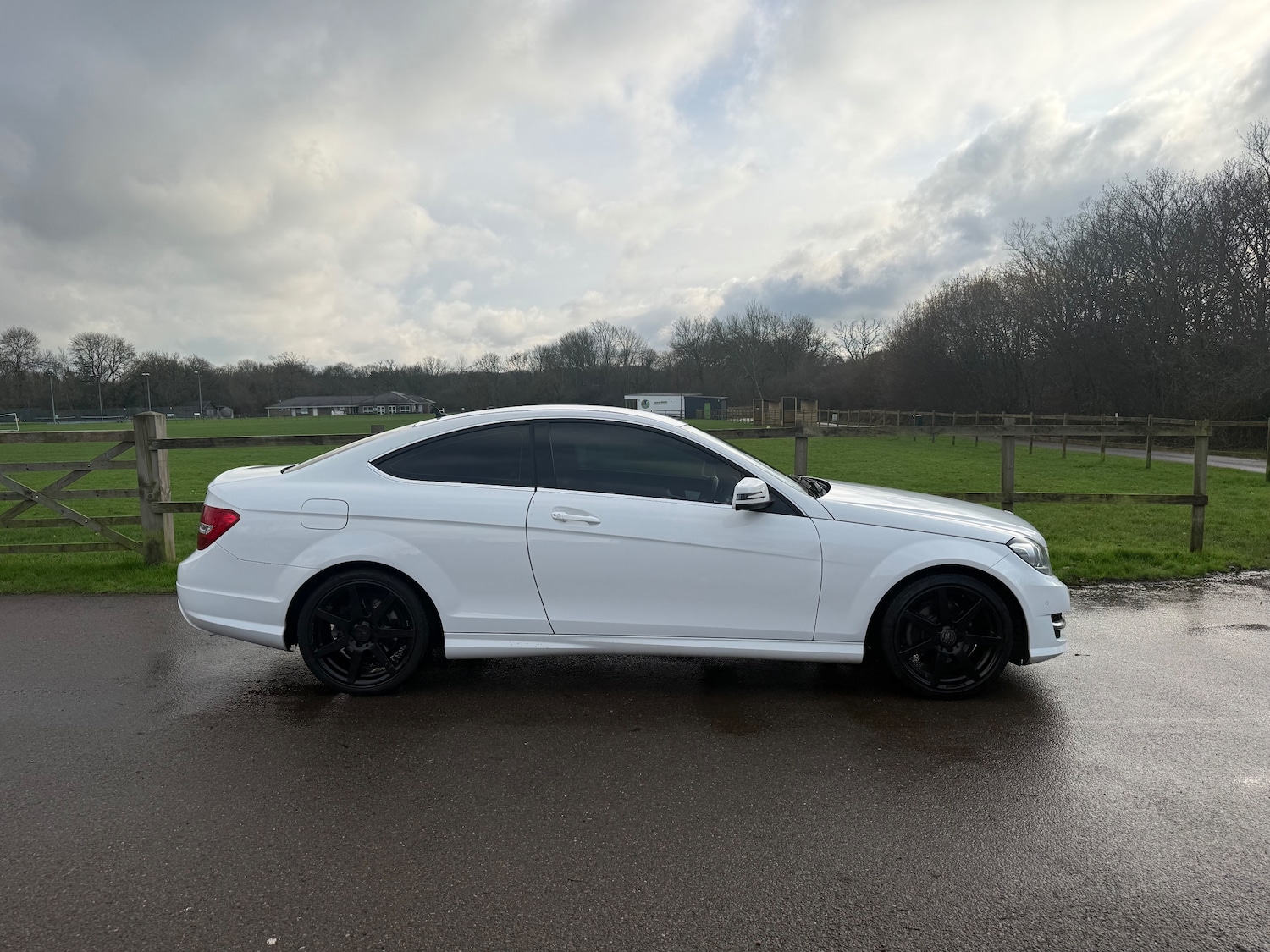 Used Mercedes-Benz C Class 2012 for sale - 77026714: Photo 3