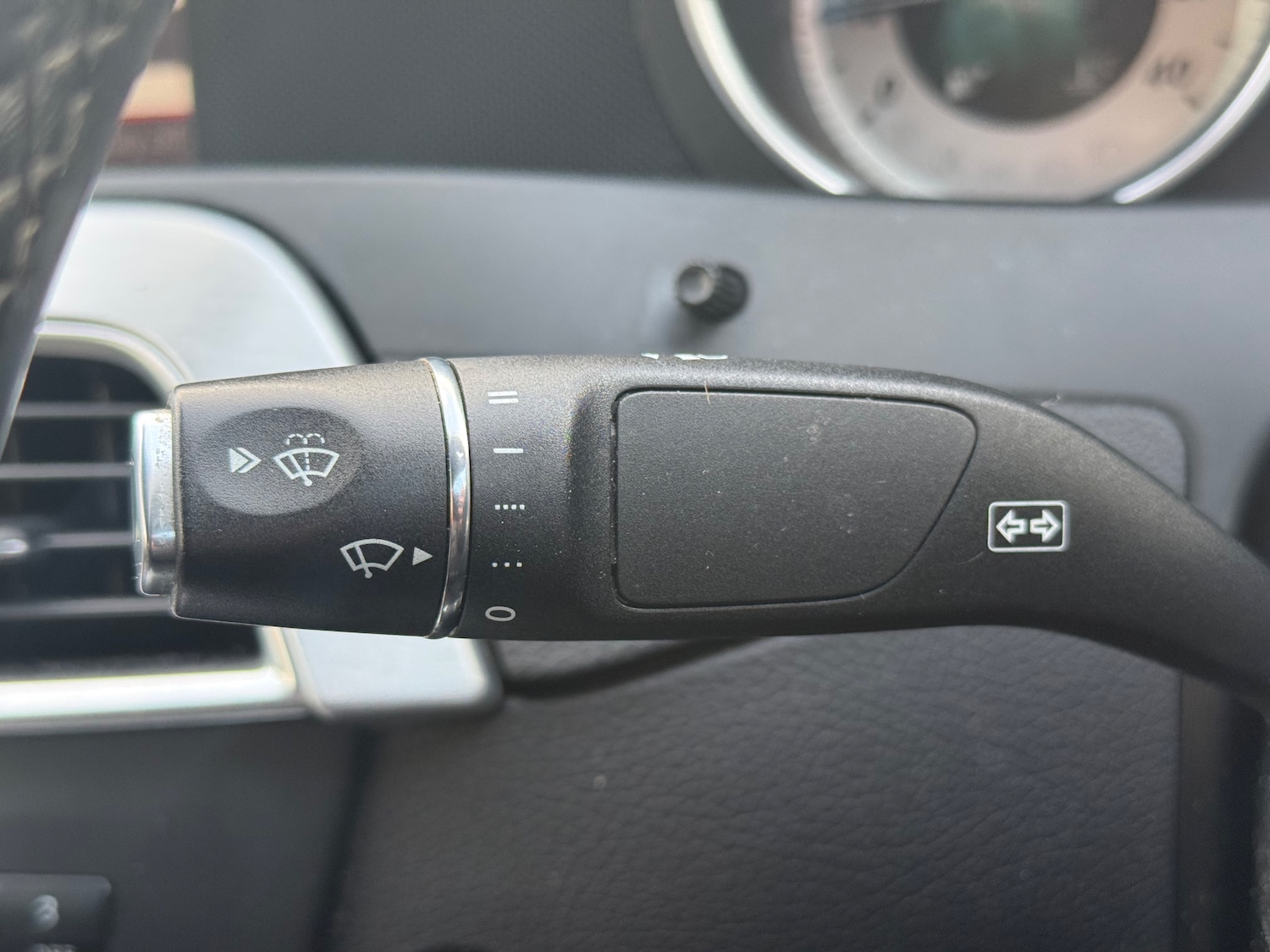 Used Mercedes-Benz C Class 2012 for sale - 77026714: Photo 36