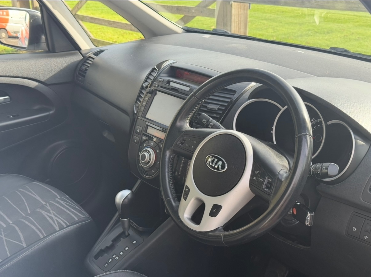 Used Kia Venga 2014 for sale - 76429527: Photo 16