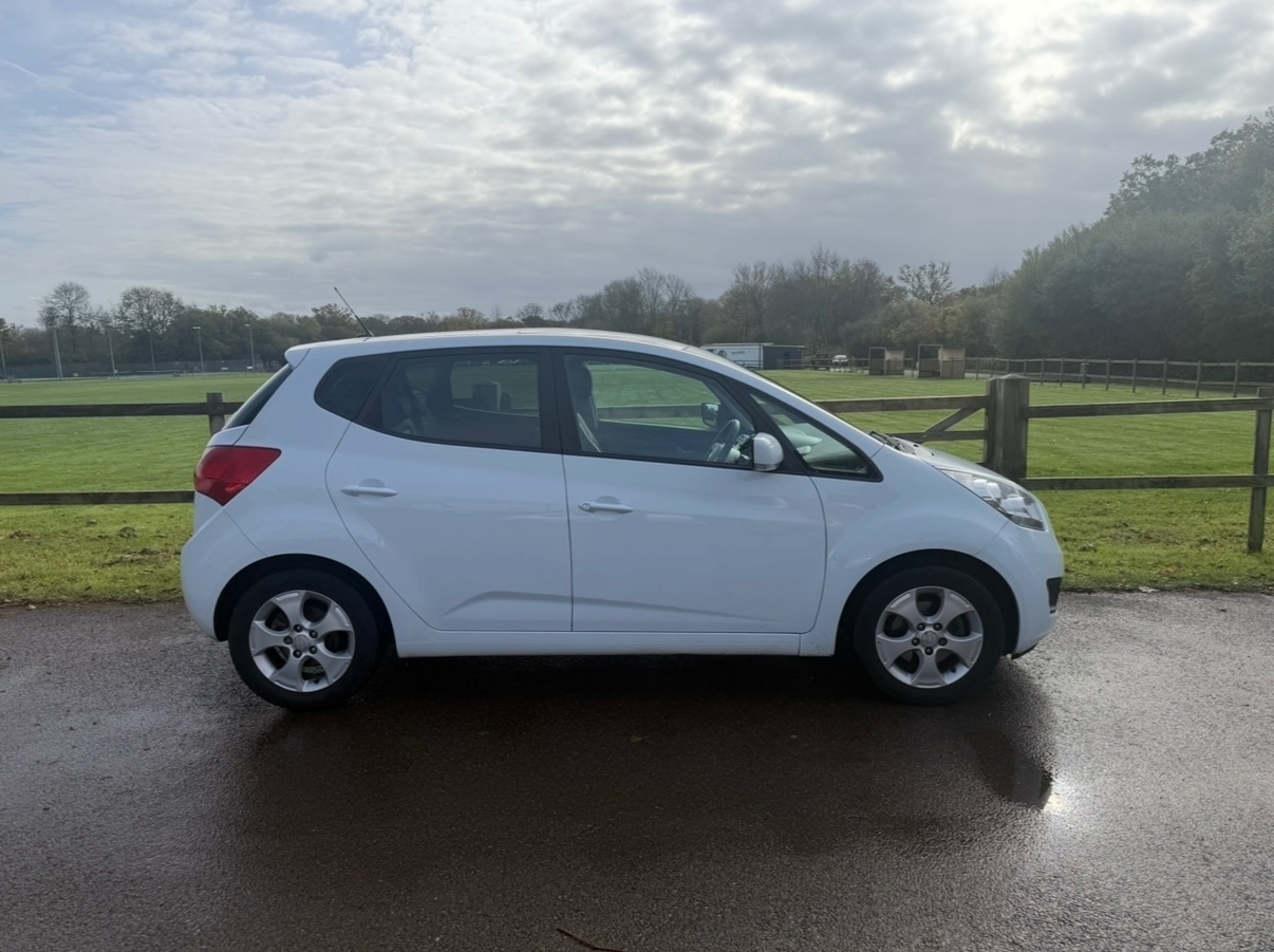 Used Kia Venga 2014 for sale - 76429527: Photo 3