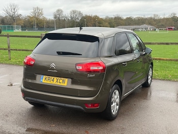 Used Citroen C4 Picasso 2014 for sale - 76653947: Photo
