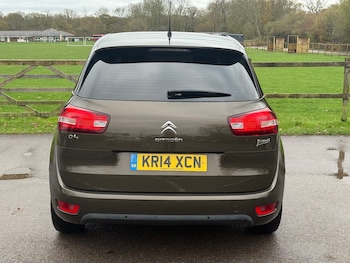 Used Citroen C4 Picasso 2014 for sale - 76653947: Photo