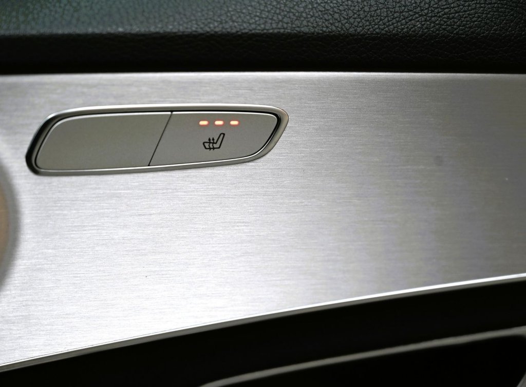 Used Mercedes-Benz C Class 2019 for sale - 78149253: Photo 16