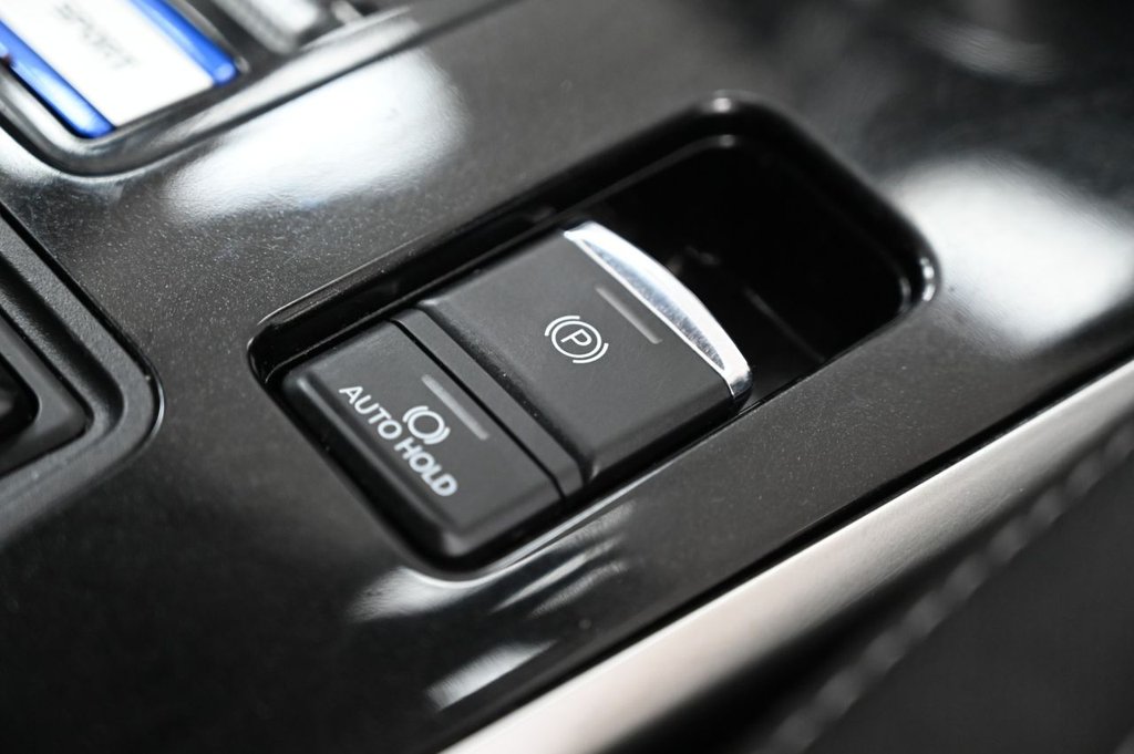 Used Mitsubishi Outlander 2020 for sale - 76309427: Photo 21