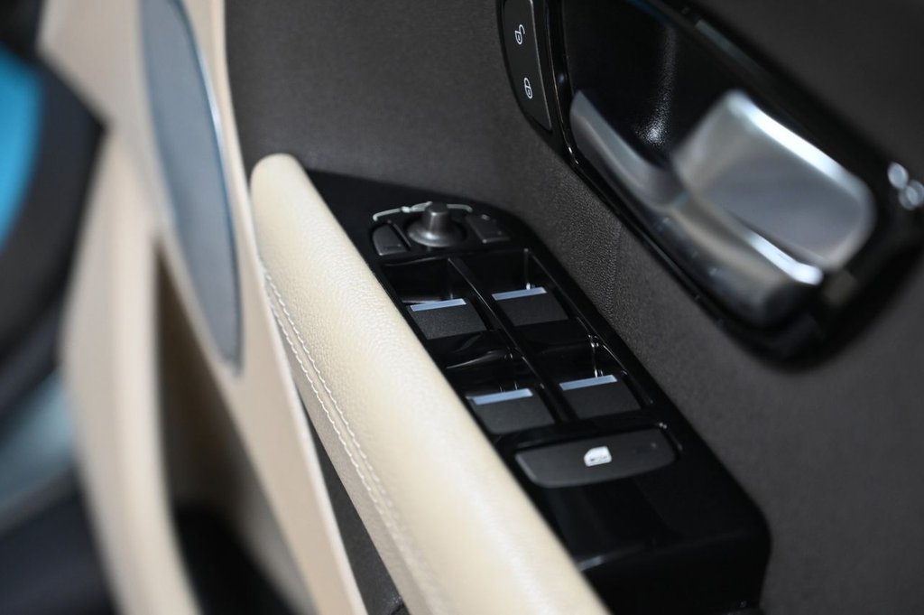 Used Land Rover Range Rover Evoque 2017 for sale - 77885026: Photo 17