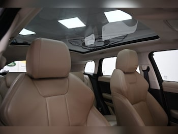 Used Land Rover Range Rover Evoque 2017 for sale - 77885026: Photo