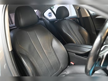 Used BMW 5 Series 2017 for sale - 77280749: Photo