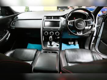 Used Jaguar E-Pace 2019 for sale - 79742958: Photo