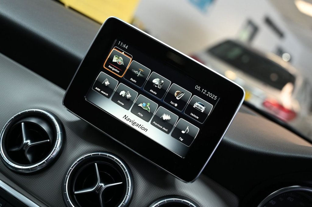 Used Mercedes-Benz CLA 2017 for sale - 76841263: Photo 5