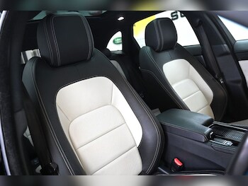 Used Jaguar F-Pace 2017 for sale - 78271683: Photo