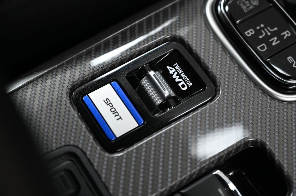 Used Mitsubishi Outlander 2021 for sale - 77941806: Photo 25