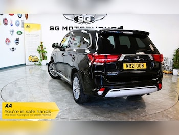 Used Mitsubishi Outlander 2021 for sale - 77941806: Photo