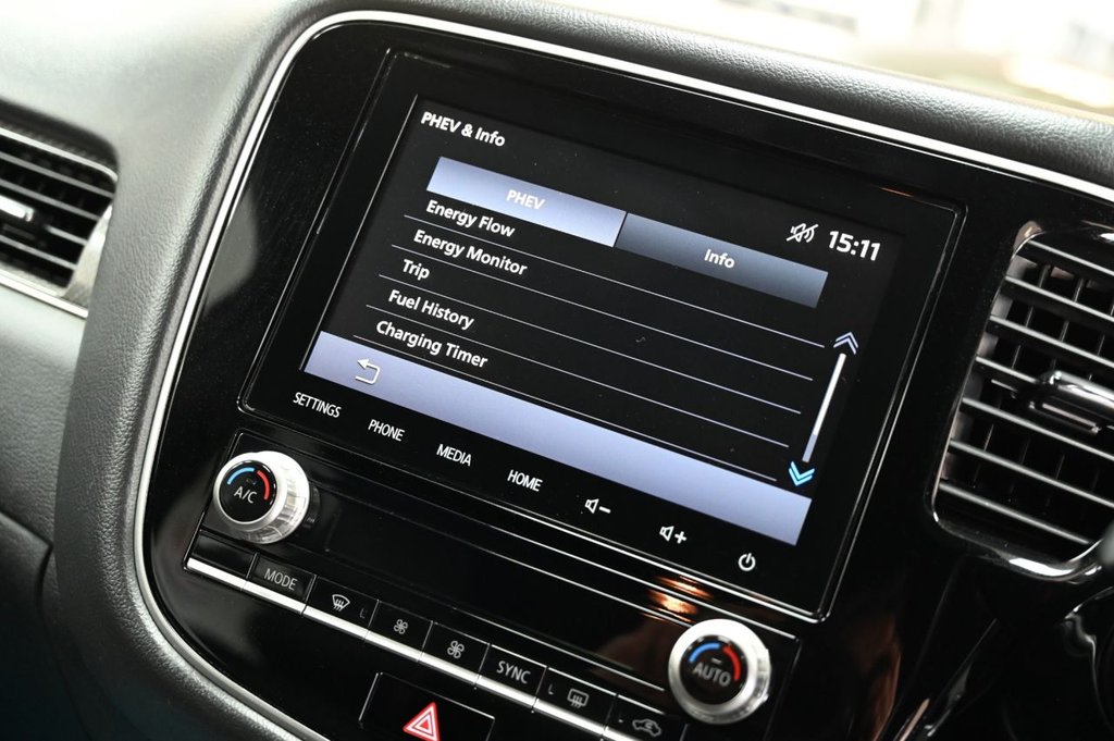 Used Mitsubishi Outlander 2021 for sale - 77941806: Photo 32